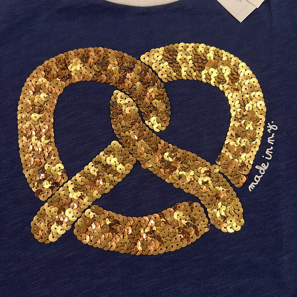Girls' Shrunken Glitter Pretzel Graphic T-shirt NWT - Picture 3 of 5